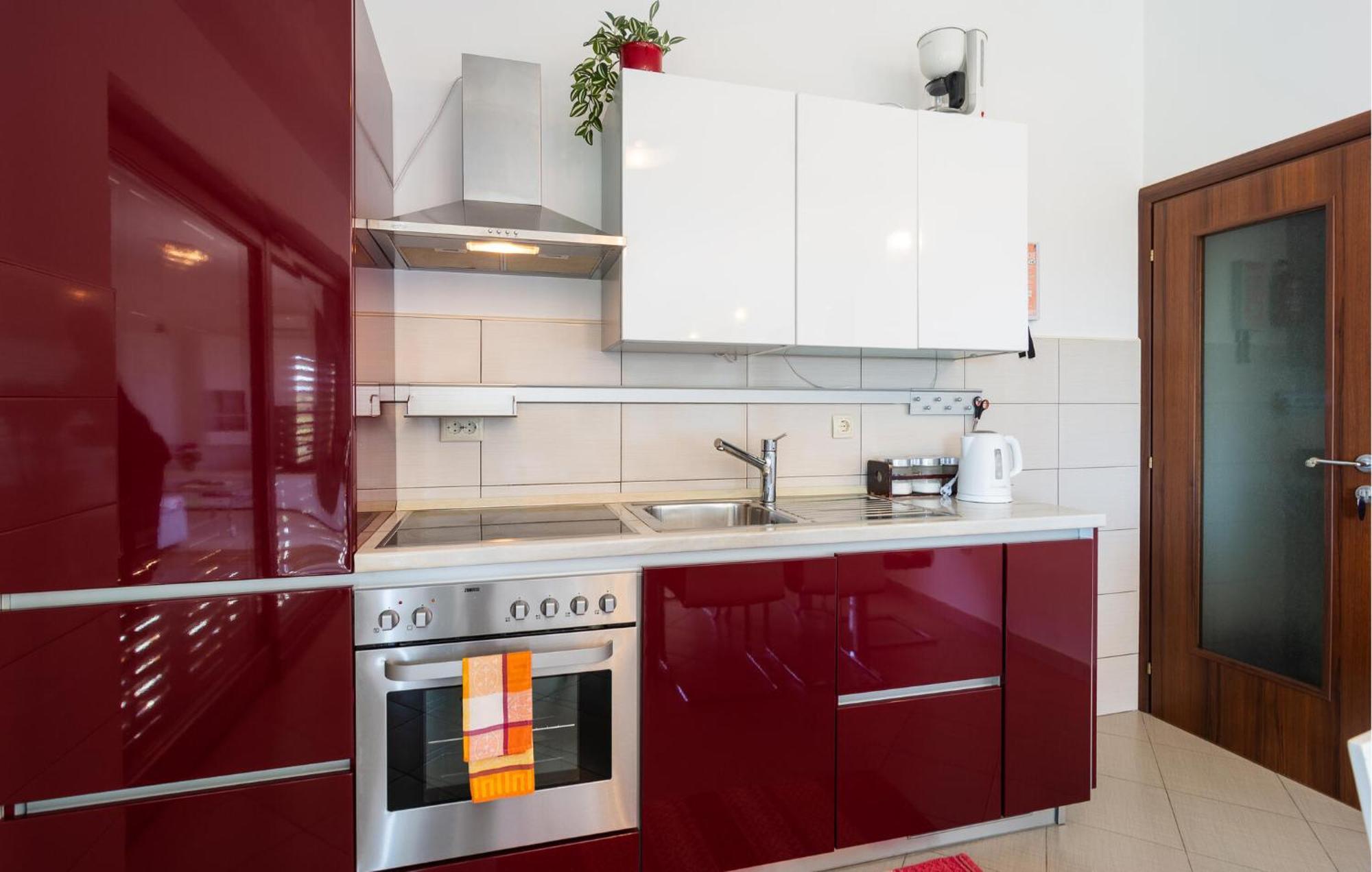 Apartman Awesome In With Wifi